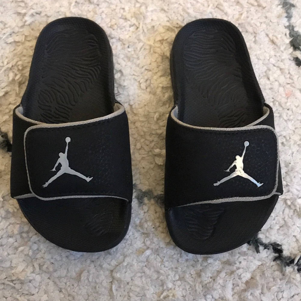 Nike Jordan boys slides